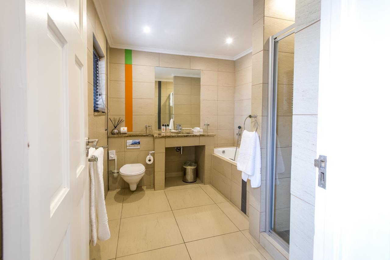 Orange Inn Knysna Buitenkant foto