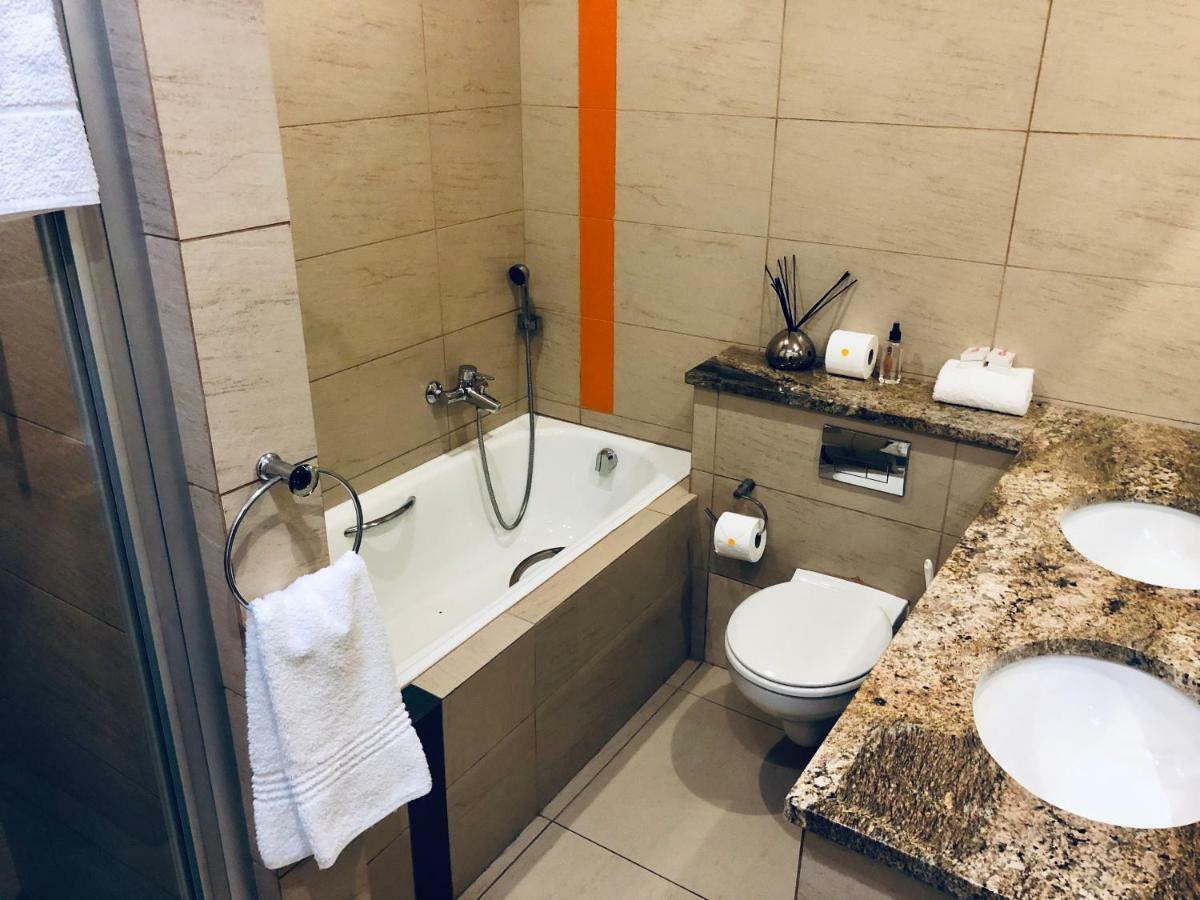 Orange Inn Knysna Kamer foto